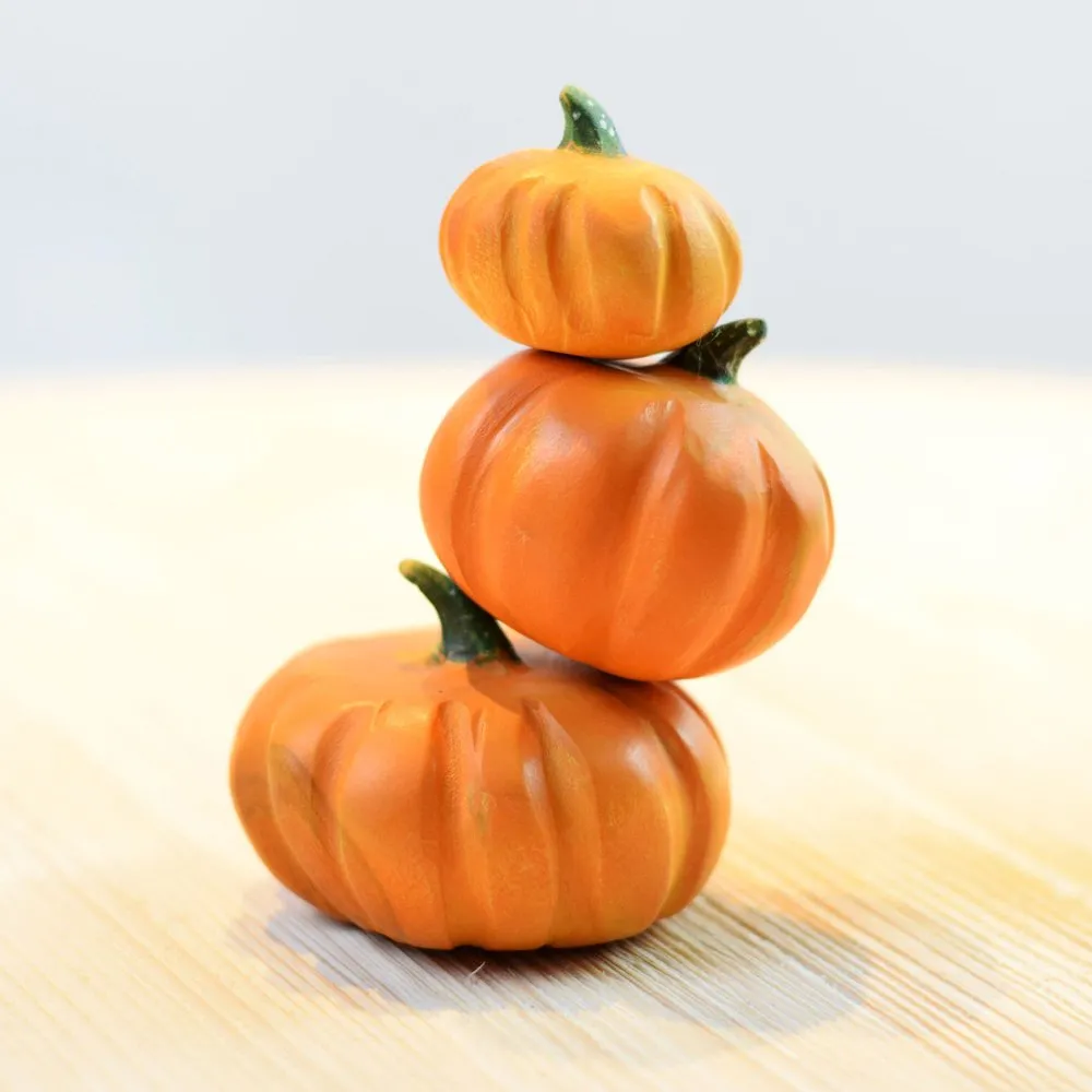 Bumbu Medium Wooden Pumpkin