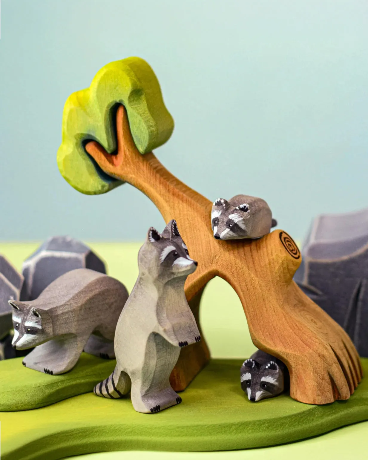 Bumbu Wooden Hollow Tree