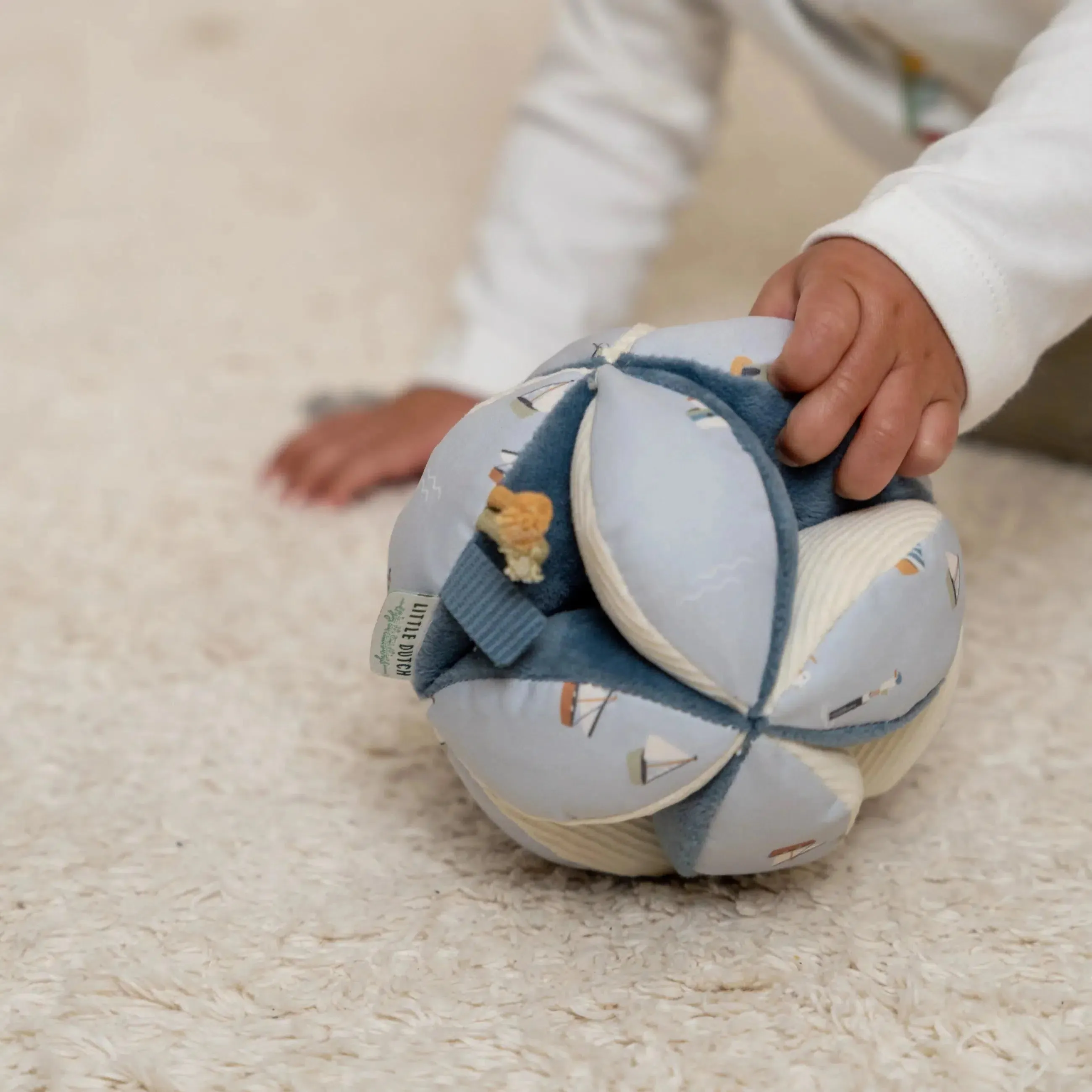 Little Dutch Sensory Ball Sailors bay