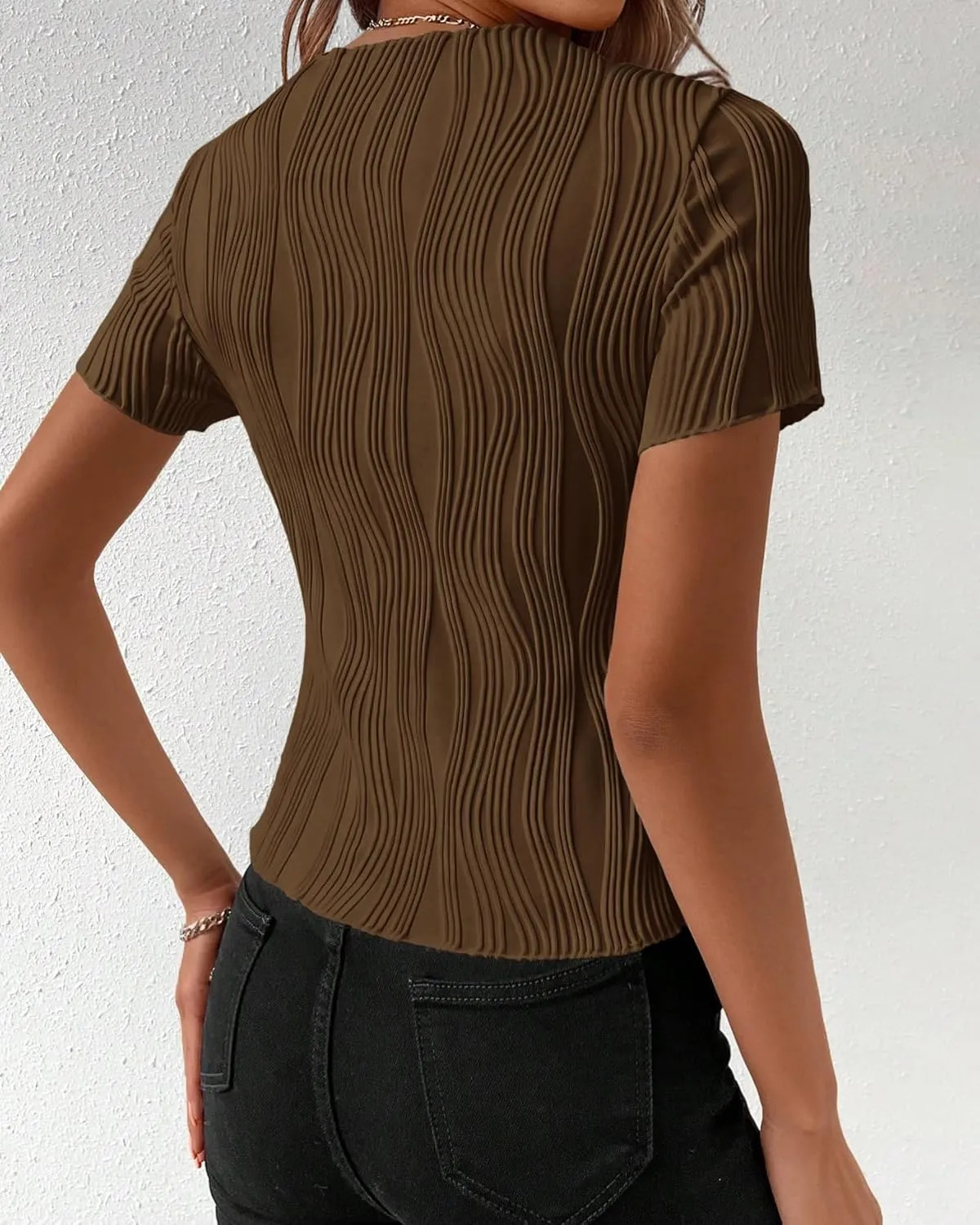 PRETTYGARDEN Women's Summer Tops 2025 Casual Short Sleeve Crewneck Slim Fit T Shirts Basic Knit Y2K Top Textured Blouse